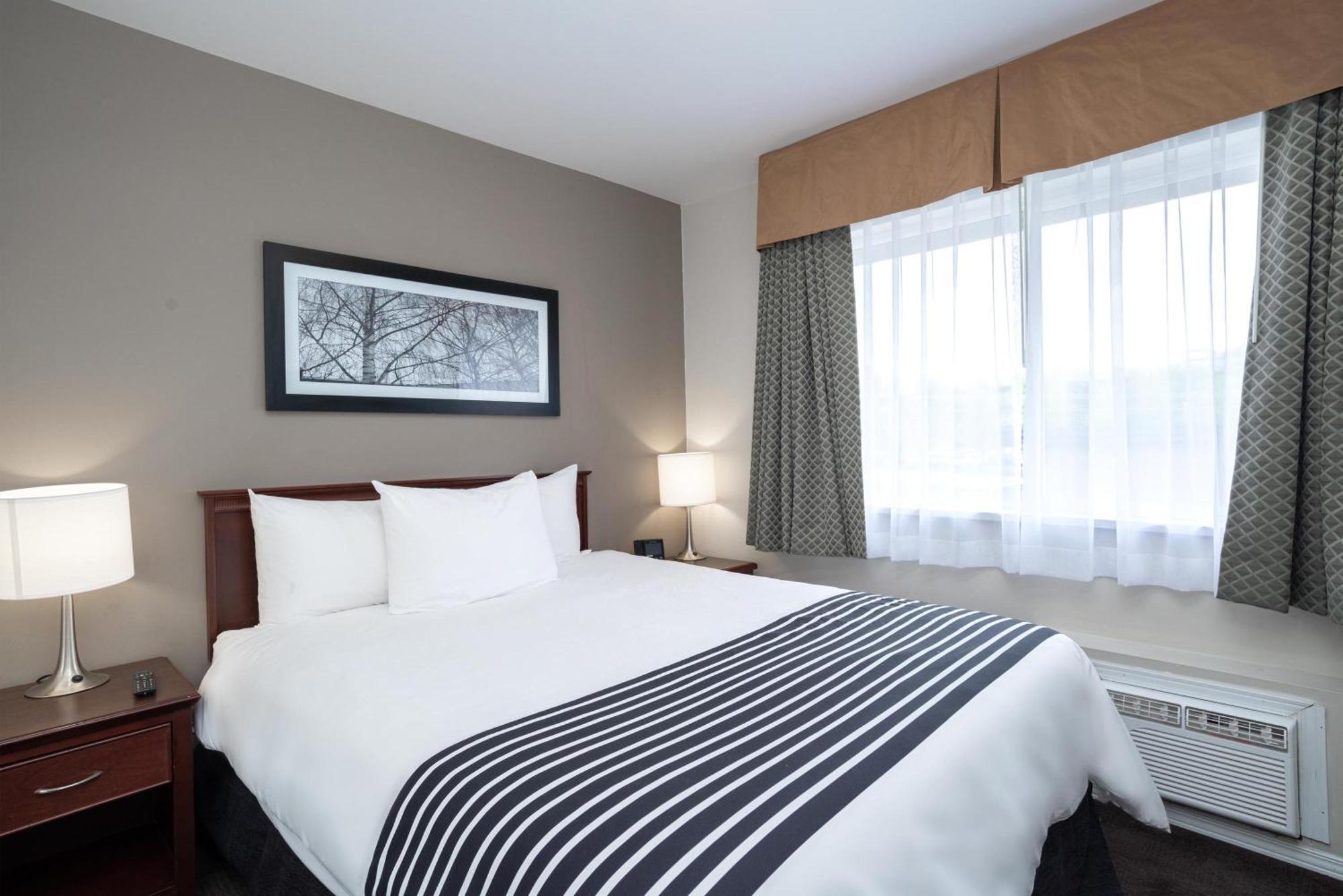 Sandman Hotel & Suites Вільямс-Лейк Екстер'єр фото